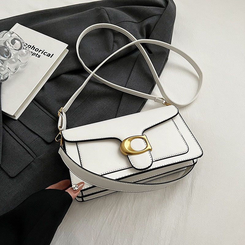 Wholesale Ladies Fashion Bag Shoulder Bag Underarm Bag Designer Simple Bag Mini Handbag Underarm Bag Classic Peplum Purse Wallet Alphabet Bag
