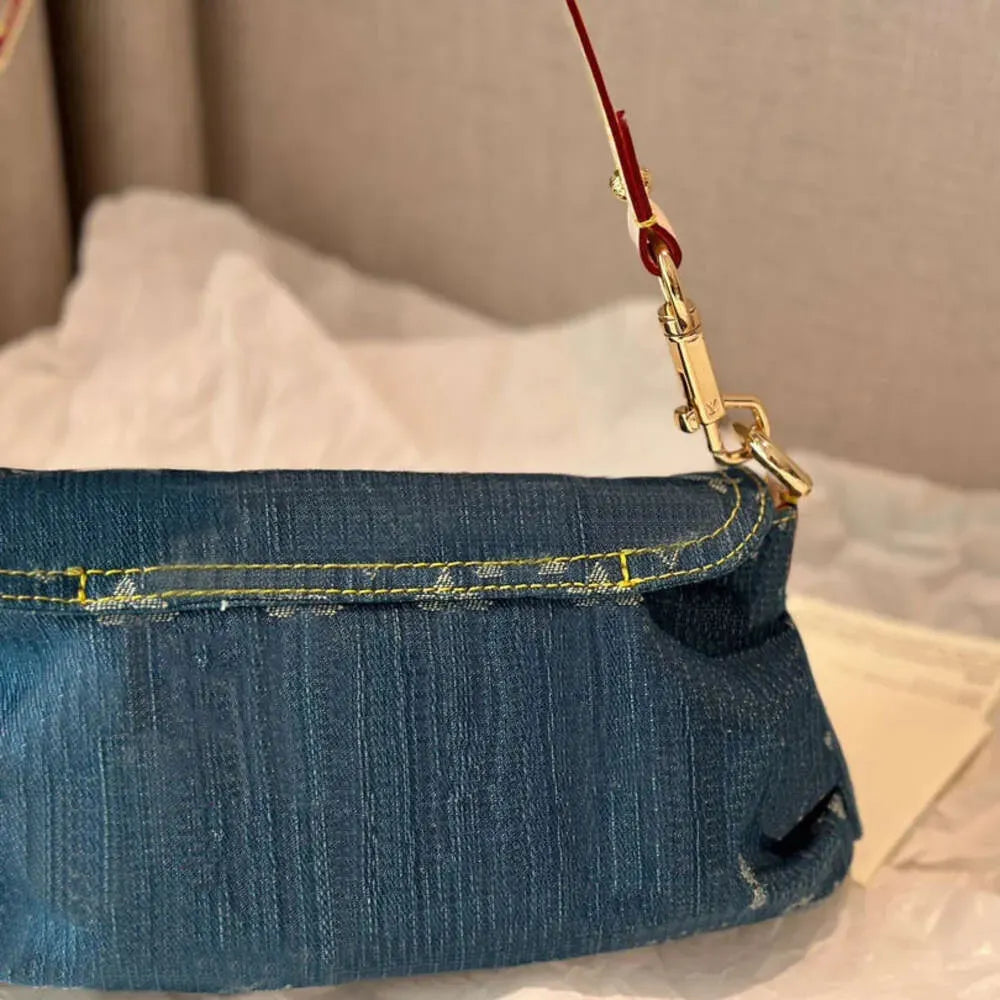 Designer Pink Denim Handbags Underarm Bag Women Totes Travel Fashion Shoulder Bags Crossbody Canvas Bag