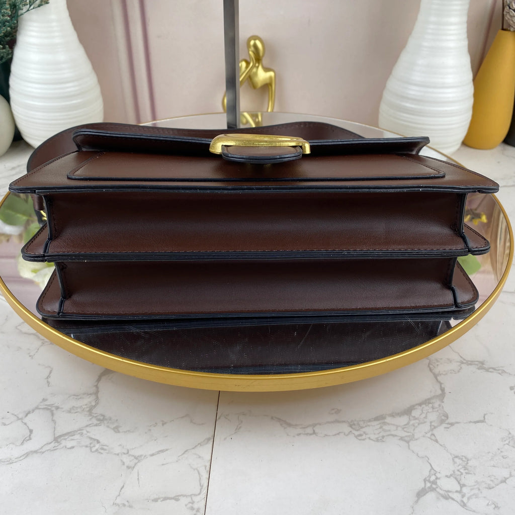 Wholesale Ladies Fashion Bag Shoulder Bag Underarm Bag Designer Simple Bag Mini Handbag Underarm Bag Classic Peplum Purse Wallet Alphabet Bag