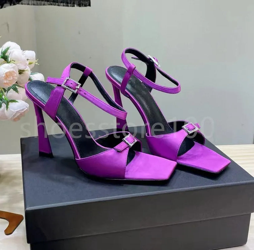New Sandals Black Leather Sandals Rhinestone-Encrusted Strap Spool Heels Sky-High Heel for 10Cm Women Summer Luxury Designers Shoes Party Heeled Factory Size35-42