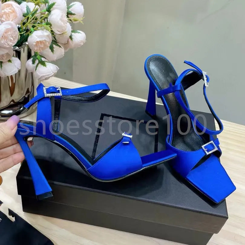 New Sandals Black Leather Sandals Rhinestone-Encrusted Strap Spool Heels Sky-High Heel for 10Cm Women Summer Luxury Designers Shoes Party Heeled Factory Size35-42