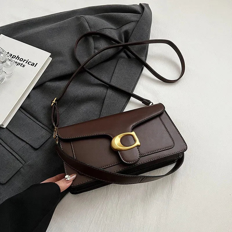 Wholesale Ladies Fashion Bag Shoulder Bag Underarm Bag Designer Simple Bag Mini Handbag Underarm Bag Classic Peplum Purse Wallet Alphabet Bag