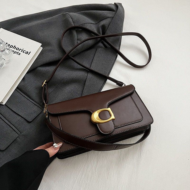 Wholesale Ladies Fashion Bag Shoulder Bag Underarm Bag Designer Simple Bag Mini Handbag Underarm Bag Classic Peplum Purse Wallet Alphabet Bag