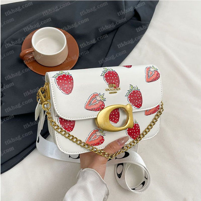 Wholesale Ladies Fashion Bag Shoulder Bag Underarm Bag Designer Simple Bag Mini Handbag Underarm Bag Classic Peplum Purse Wallet Alphabet Bag