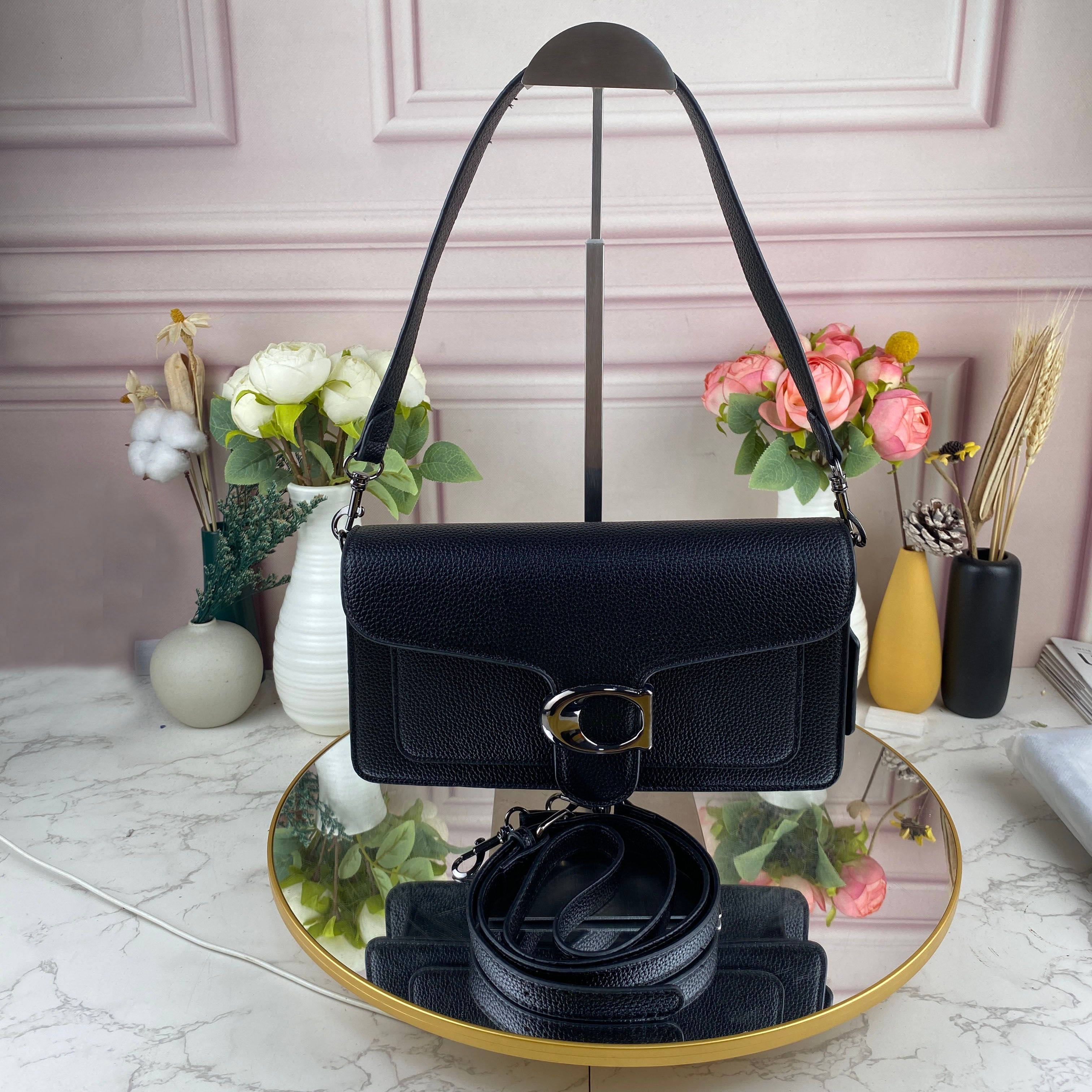 Wholesale Ladies Fashion Bag Shoulder Bag Underarm Bag Designer Simple Bag Mini Handbag Underarm Bag Classic Peplum Purse Wallet Alphabet Bag