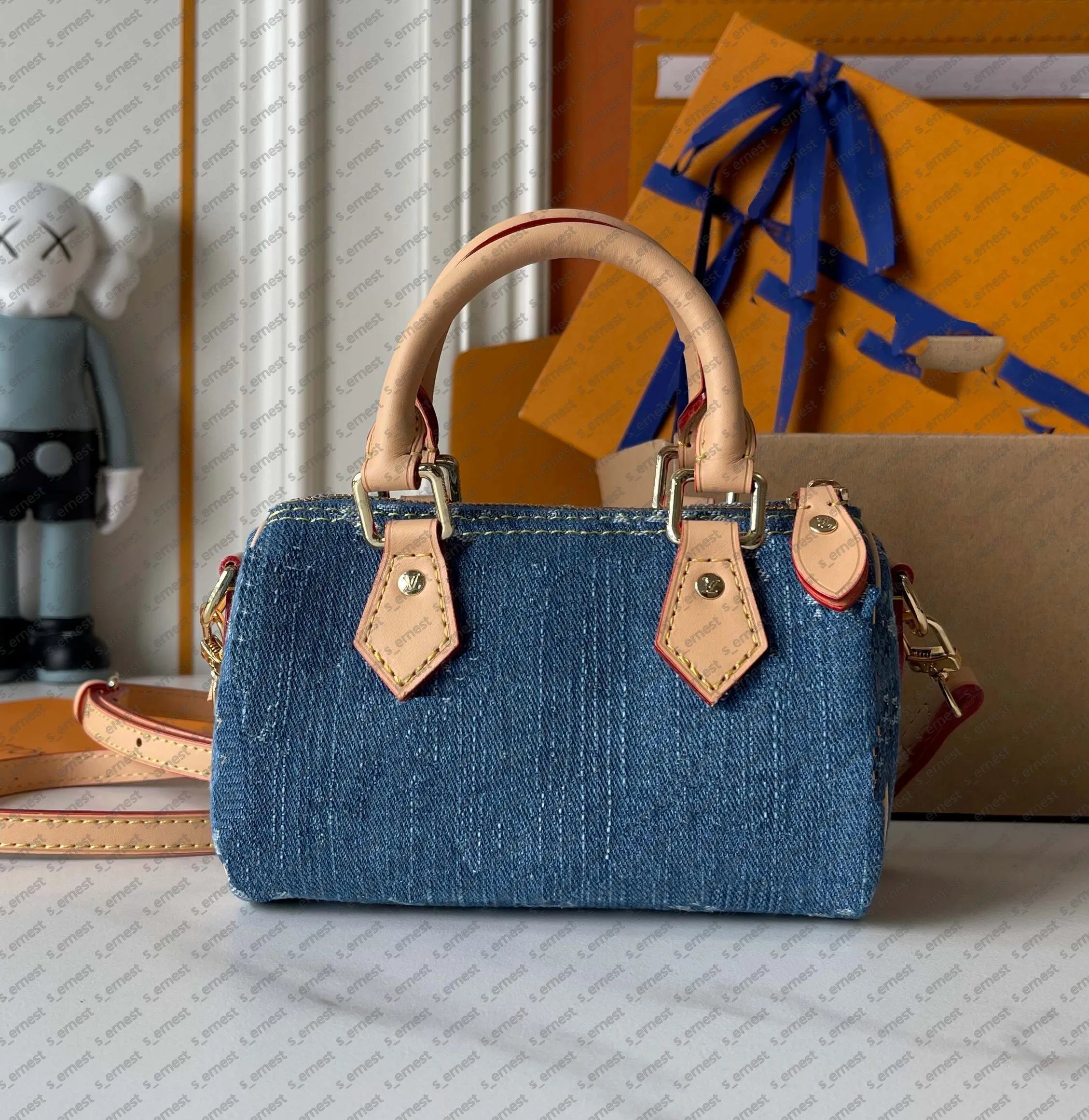 Designer Pink Denim Handbags Underarm Bag Women Totes Travel Fashion Shoulder Bags Crossbody Canvas Bag